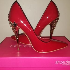 ShoeDazzle Red Pumps with Gold Accent Heel